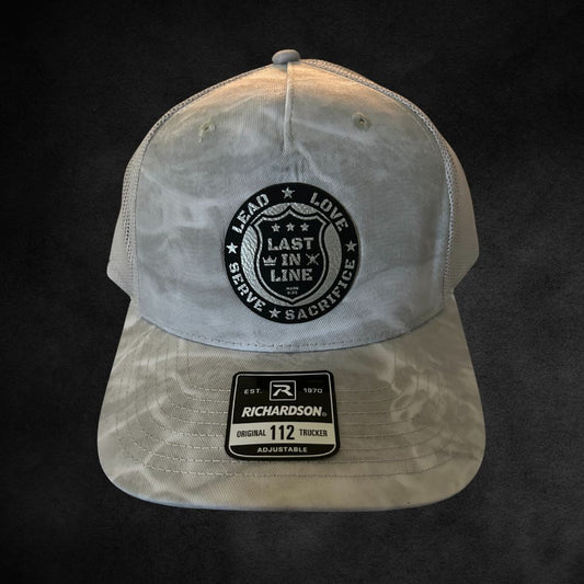 Last in Line Logo Hat | Mossy Oak Gray